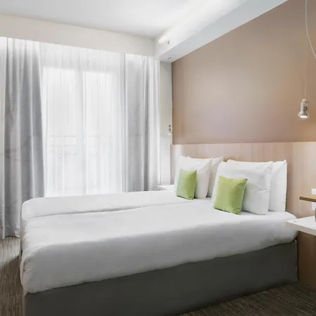 Mercure Gare Du Nord 4*