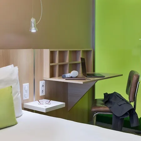 Mercure Gare Du Nord Hotel