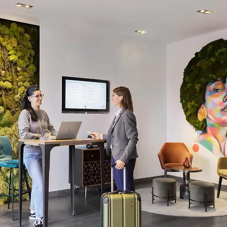 Mercure Gare Du Nord Hotel Parigi